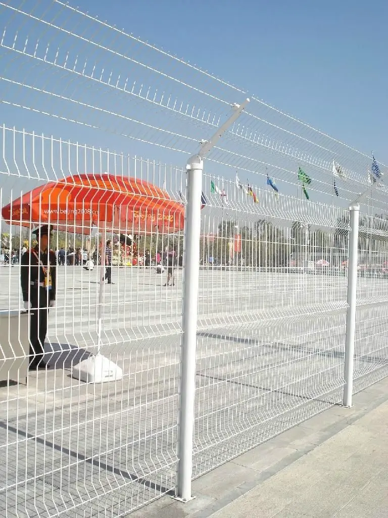 ECO FRIENDLY metal fence Peach Shaped Fencing buyer commercial Town City Planning Safe packaging for export