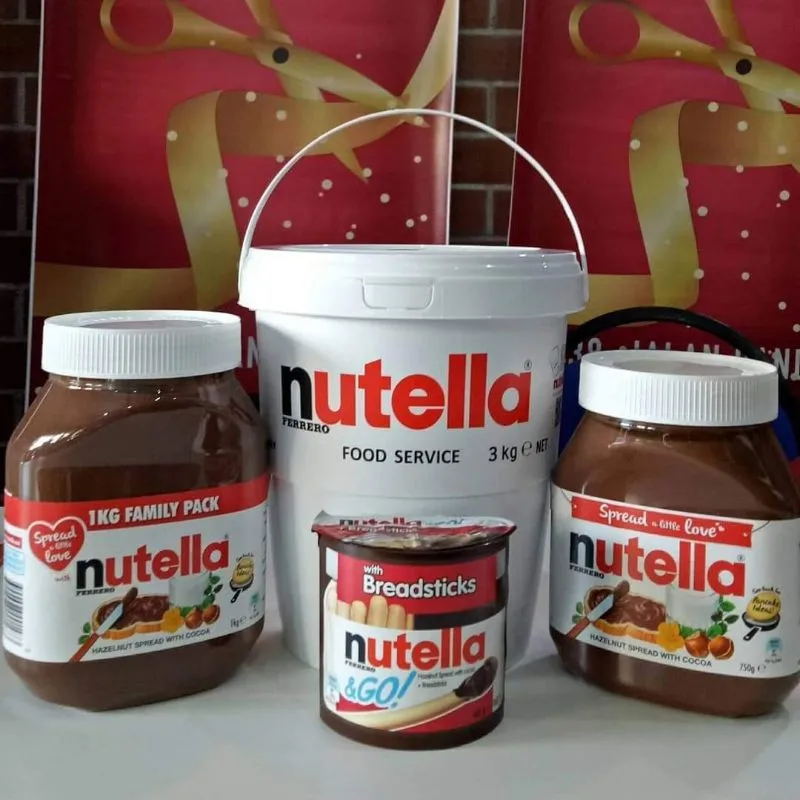 В наличии одна коробка шоколада Ferrero Nutella & Go 48 г (в упаковке 12 шт.) снэки для печенья лесной орех