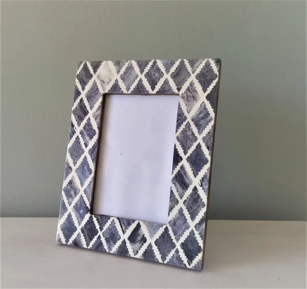 Bone Inlay Decorative Wood Frame Photo Frame with Intricate Bone Inlay Design