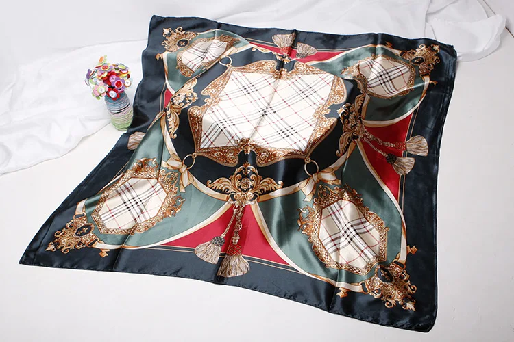 Wholesale polyester satin silk feeling 90x90 square printing women neck scarf custom