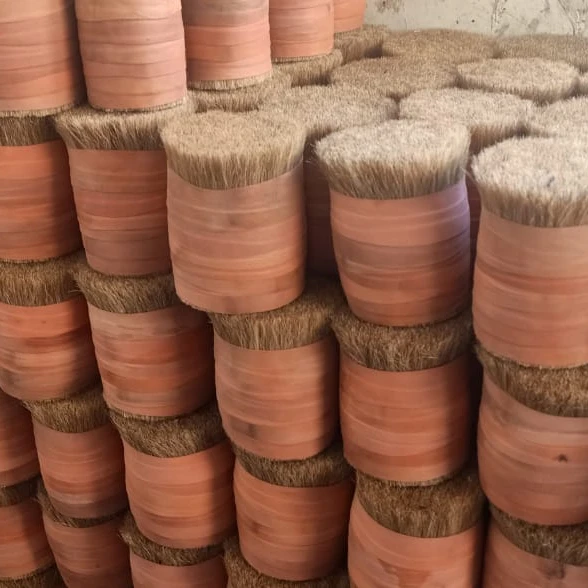 New Best Quality Cow and Buffalo Hair Tail brushes manufacturer for export Manufacturer of Cow Buffalo Tail Hair Natural Cattle
