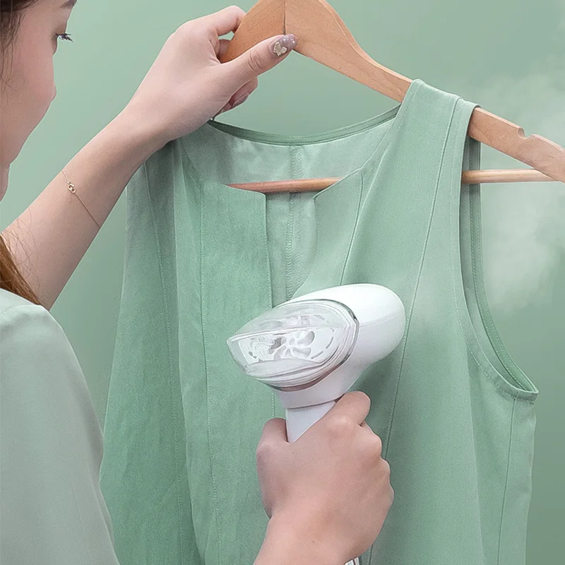 Affordable Low Price 1200w Electric Steam Machine Portable Iron Handy Garment Steamer