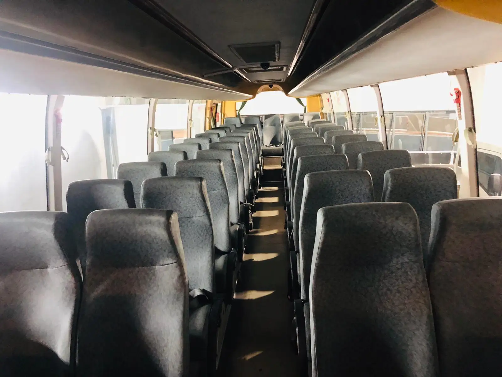 Подержанное состояние YU TONG BUS 1 PA7708B - YUTONG ZK6100H с дизельным