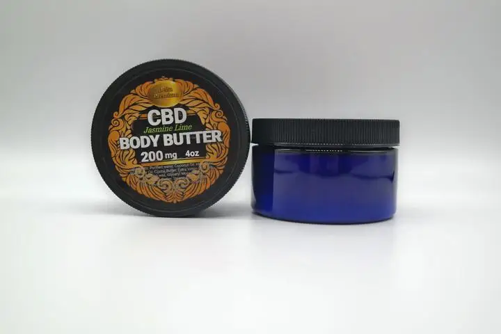 Масло для тела Delta Premium CBD с полным спектром содержит 200 мг активированного КБД без экстракта конопли и кокосового масла облегчения боли