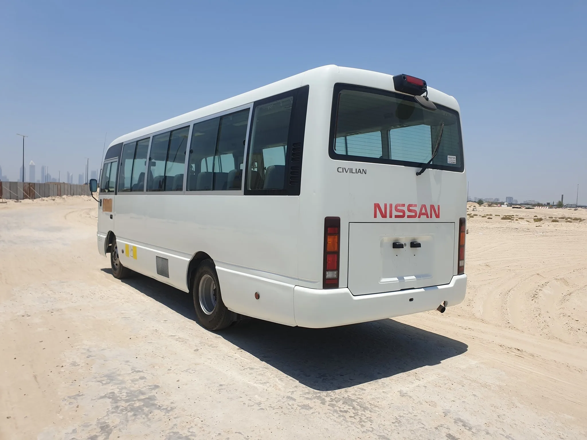 Бывший в употреблении/бывший употреблении гражданский автобус 2014 Nis san