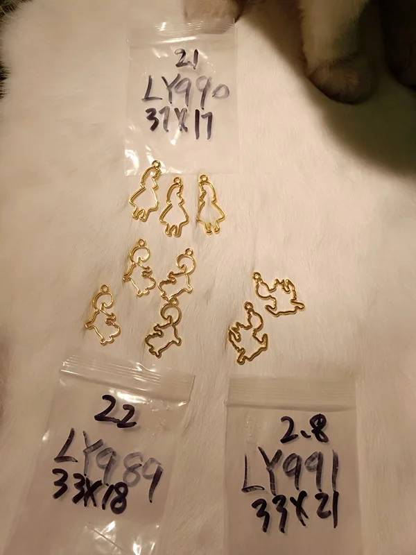 Alice Resin Frame (5).jpg