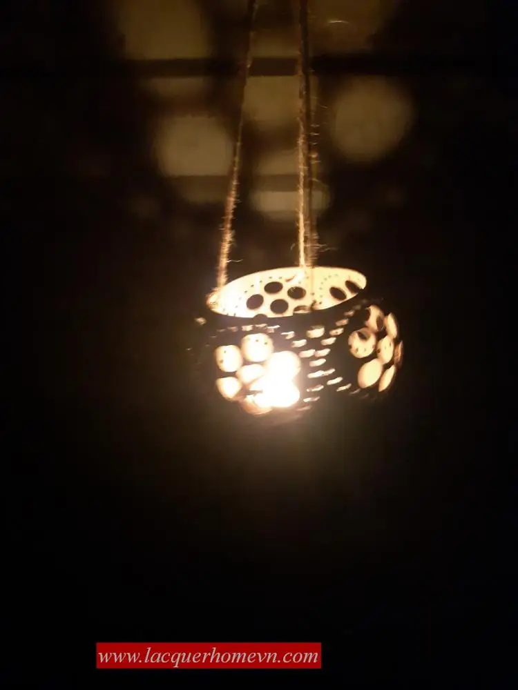 Best Seller Coconut Tealight Holder Handcarved Metal Candleholder with Leaf from Vietnam for Christmas Occasions