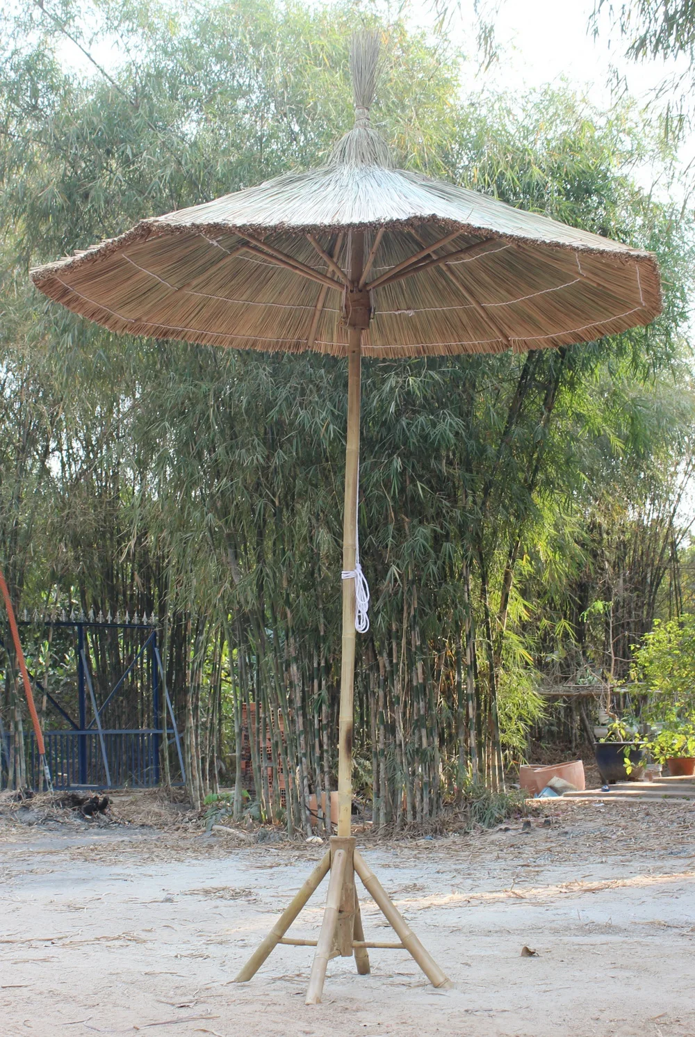 BEACH UMBRELLA, THATCH PATIO UMBRELLA, SEAGRASS UMBRELLA