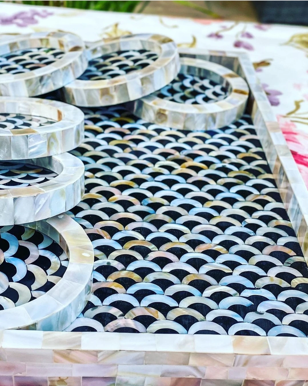 
BULLISH EXPORTS handmade indian design mother of pearls trays sets mother of pearls burner in floral design 