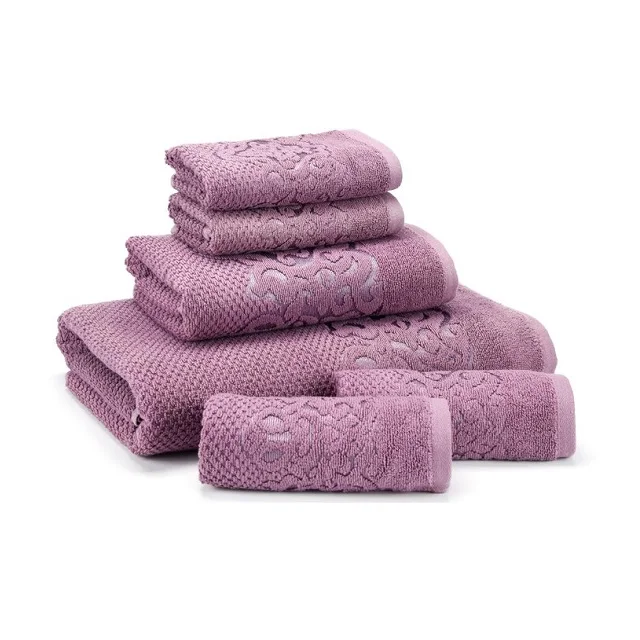 Customizable 2022 Top Quality OEM Causal And Unique Design Dyed Jacquard Towels Available In Stock For Cheap Prices