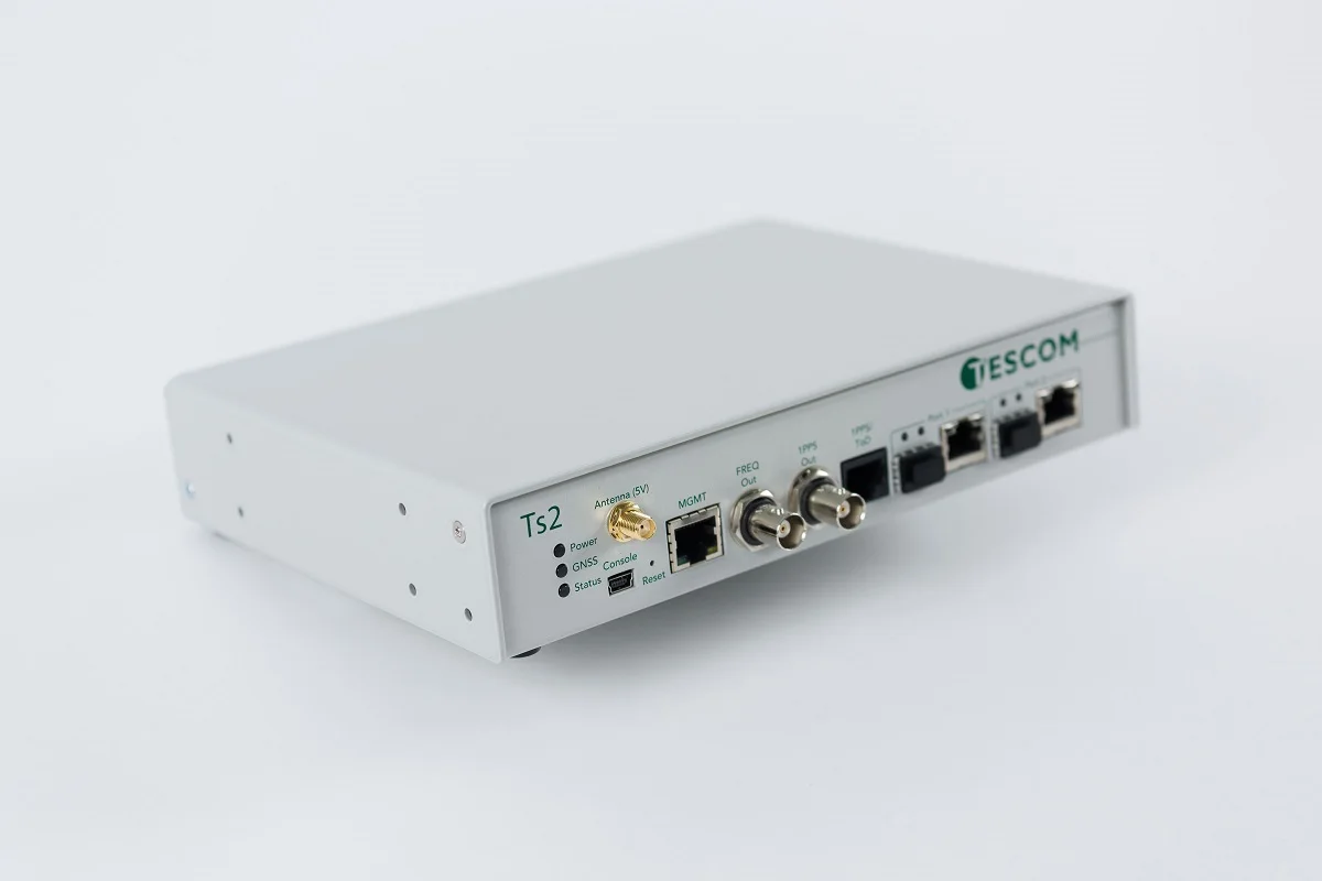 Ts2 Clock Multi-Sync Gateway w/ 32 Clients And 4 Hour Holdover