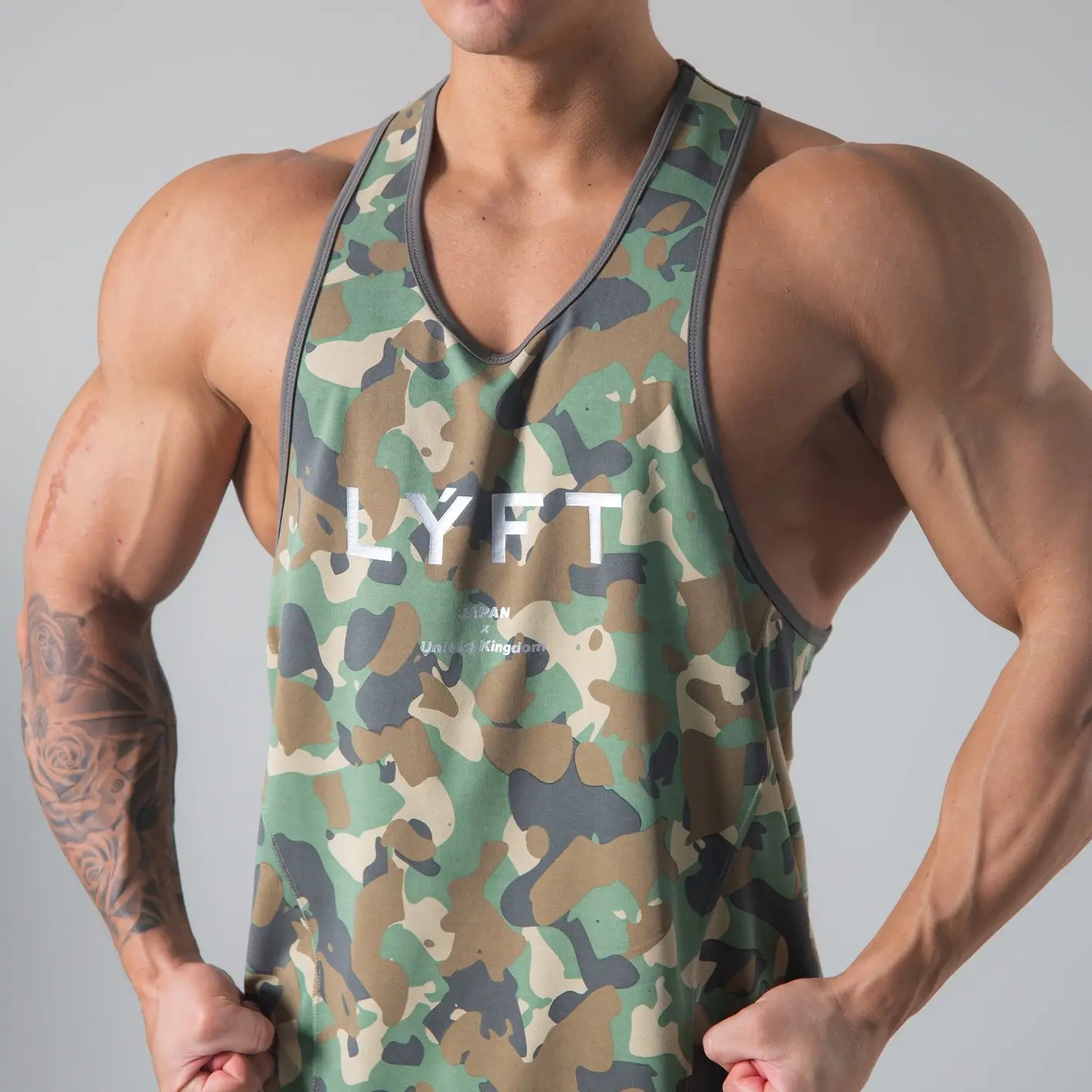  Майка мужская хлопковая для фитнеса модная майка бодибилдинга и тренировок рубашка без рукавов худи спортзала