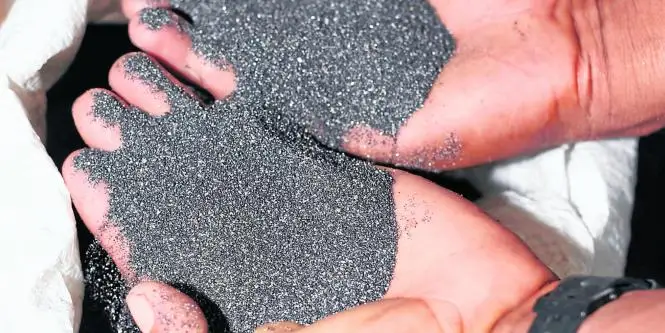 
Tantalite 