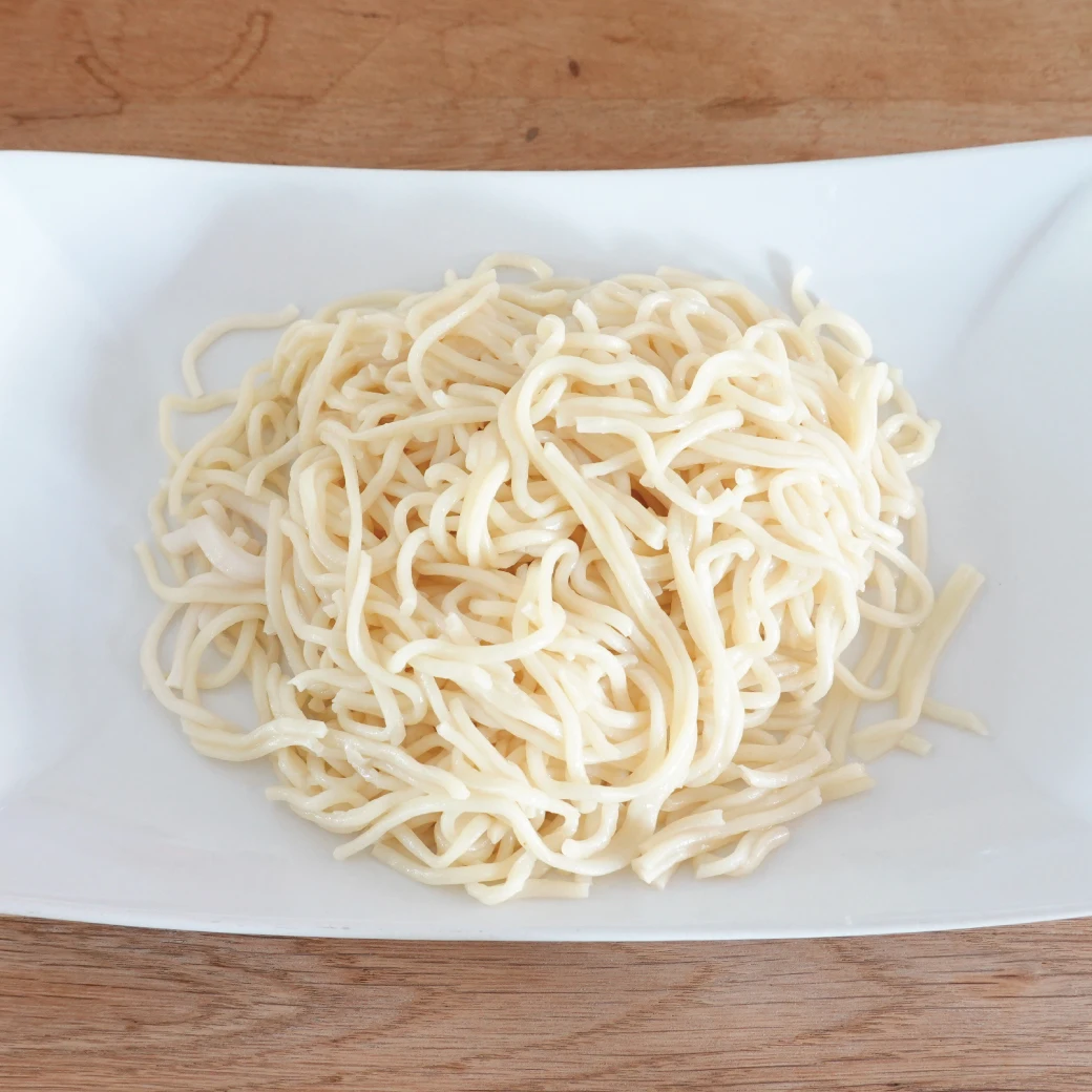 Лапша Hokkien свежее приготовления легкого приготовления, 200 г. Изготовитель: Thai Joy and может быть белой маркировкой/OEM с соусом от производителя в таиланде