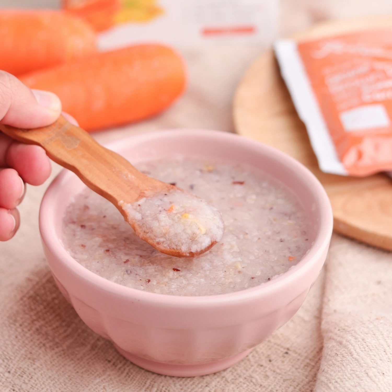 Добавка для детского питания, органический рассеянный коричневый рис со сладкой кукурузой и морковкой от Xongdur Baby