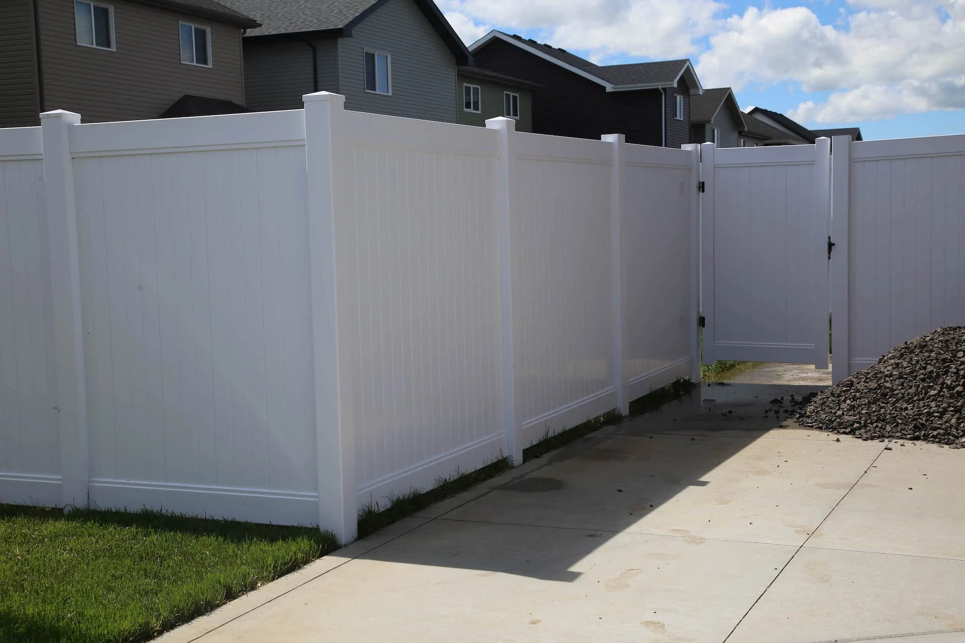 Hot Sale cheap vinyl fence Top Quality 6ft.H x8ft.W Vinyl PVC Privacy Fence