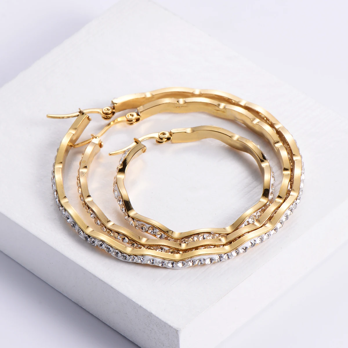 ORDRM set de aretes bamboo large big round loop bling  rhinestones cubic zirconia halo women girls hoop earrings