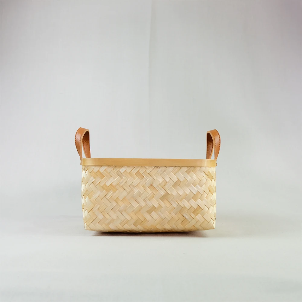 Natural Bamboo Woven Storage Baskets Scandinavian Style Decorative Baskets for Living Room Made in Vietnam for Easter Gifts