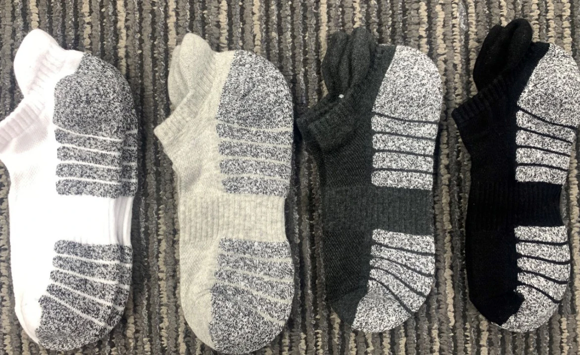 Fashion Cotton Men Solid Color Breathable Low Cut Short Ankle Sports Socks