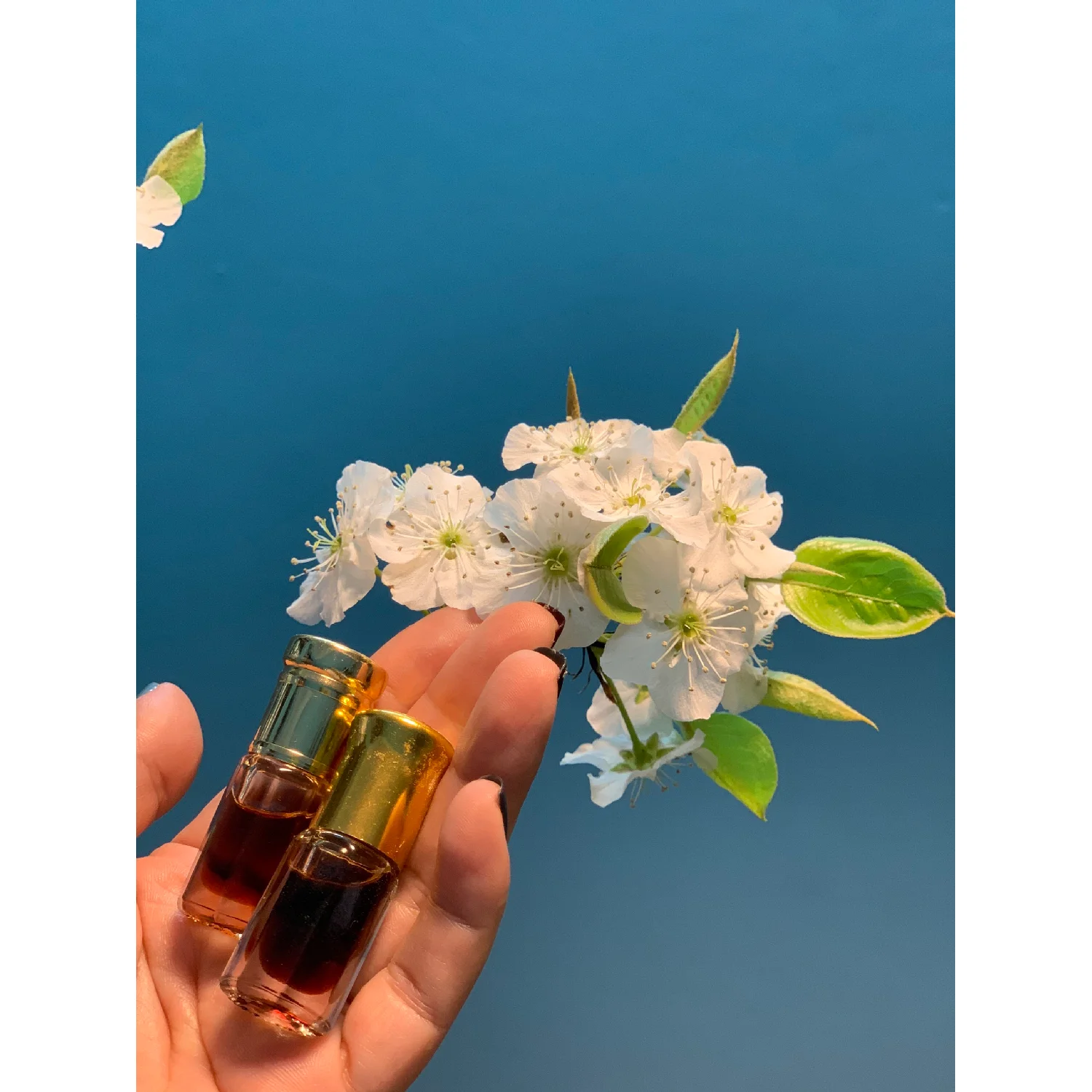 Anti-aging Vietnam Origin 3 ML Relaxation Anti-Odour Pure Essential Agarwood Wood Oud Oil