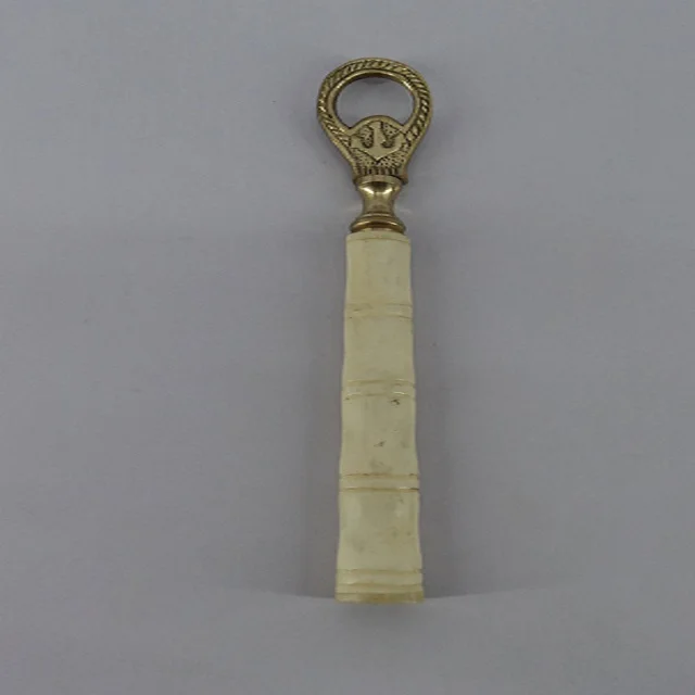 CUSTOMIZED MODERN DESIGN BOTTLE BRASS OPENER HANDHELD OPENER TABLE DECOR ITEM bottle opener keychain