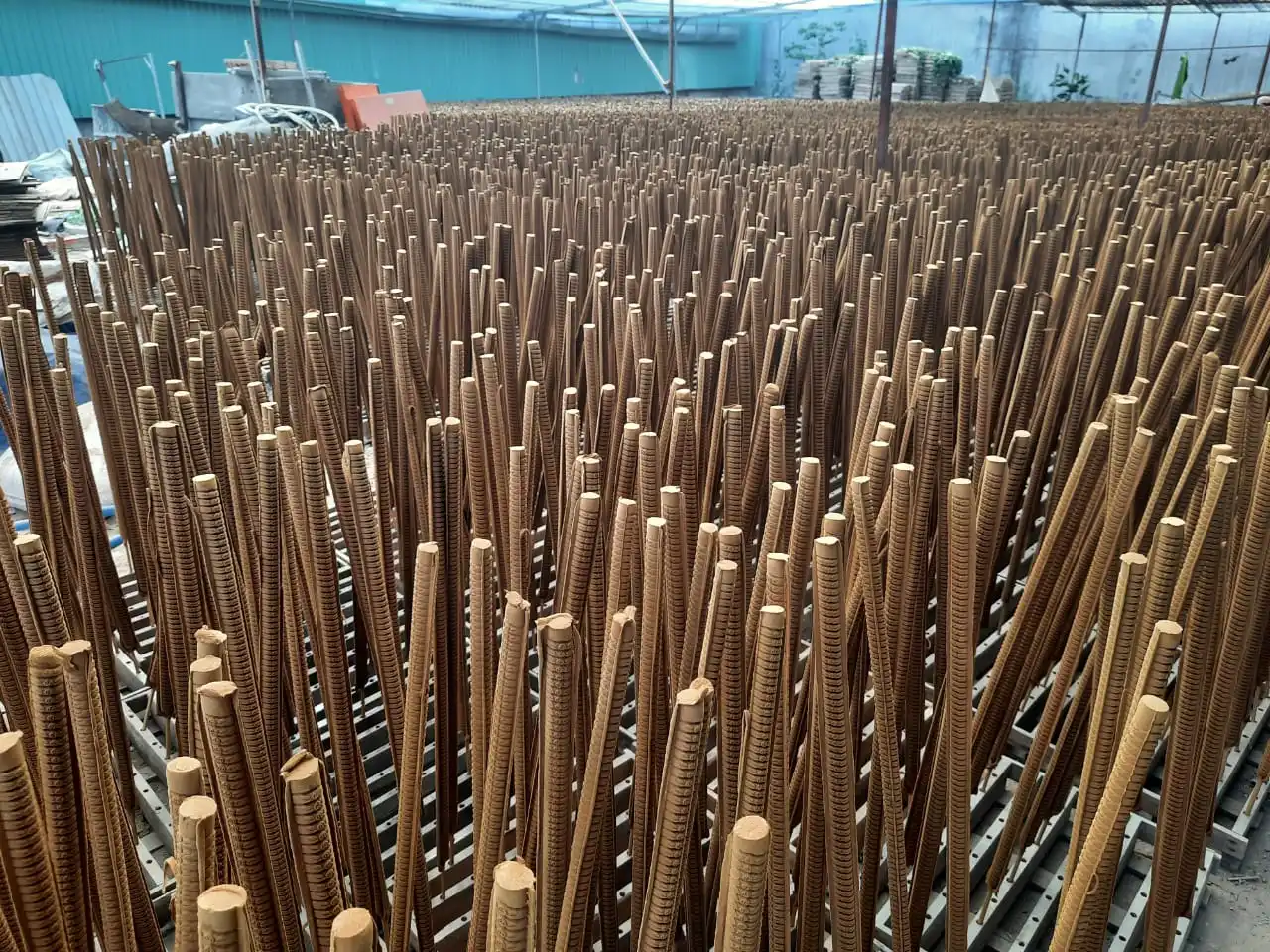 BEST PRICE VIETNAM TIME INCENSE STICKS 6H 8H 10H 12H GOOD QUALITY OUD INCENSE BIG INCENSE