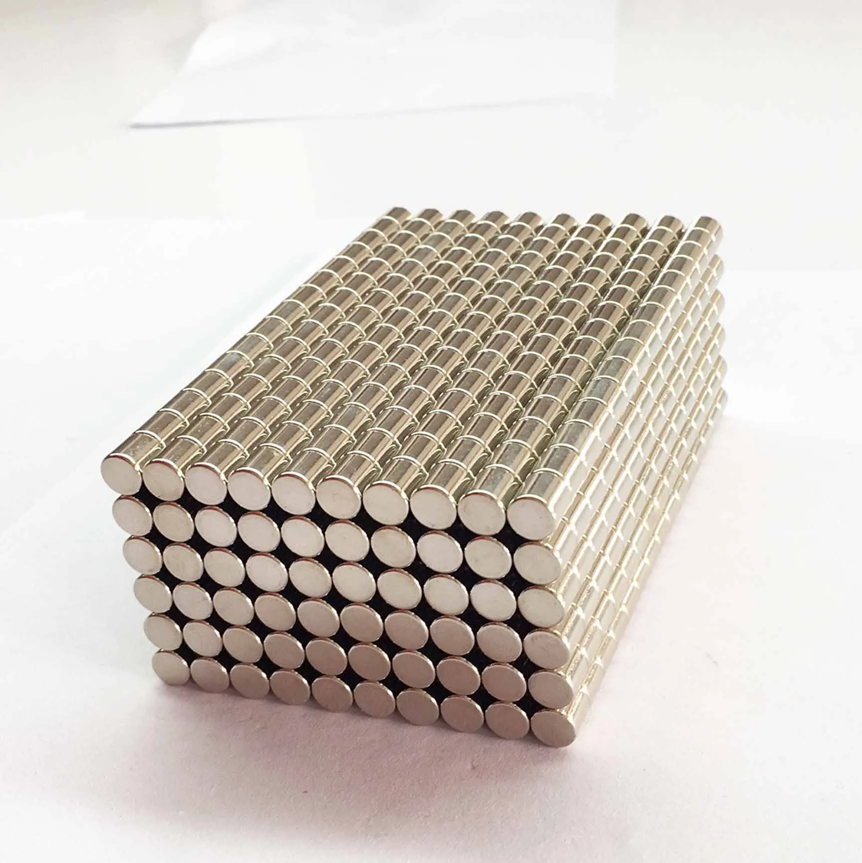 Neodymium Disc Shaped  Magnets  5x10 N35  / Round Magnets / Silver Magnets