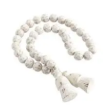 Garland - Natural1.jpg