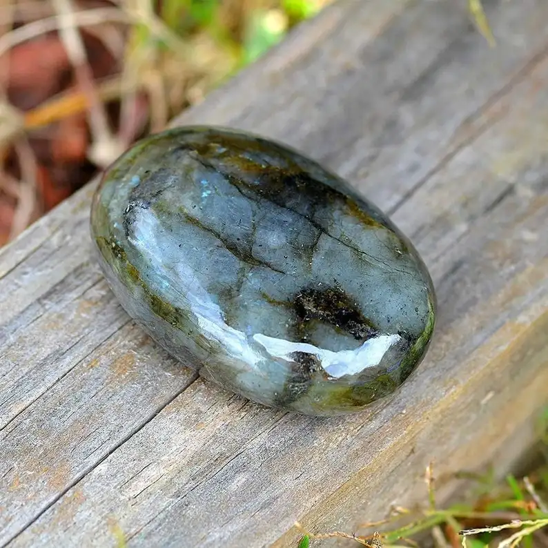 AMAZING LABRADORITE AGATE PALMSTONE / HIGH QUALITY NATURAL POLISHED LABRADORITE PALMSTONE / TOP RATING LABRADORITE palmstone