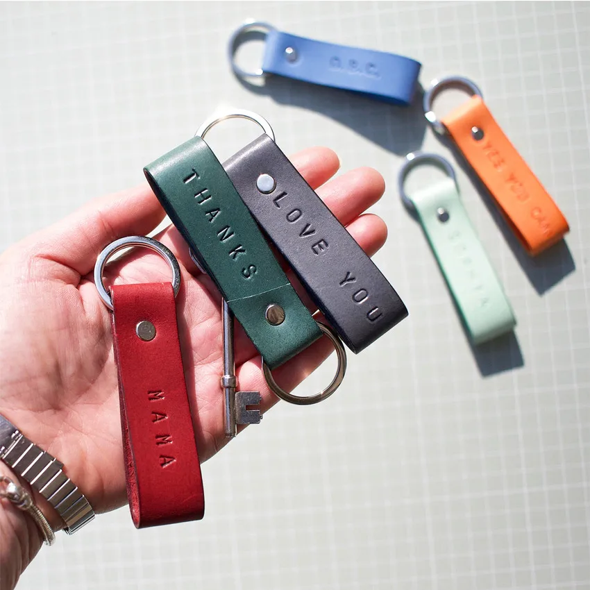 personalized PU leather debossed company logo leather key tags