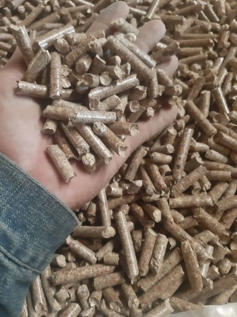 Wood pellets wholesale Outlet cheap bulk biomass wood fuel pellets