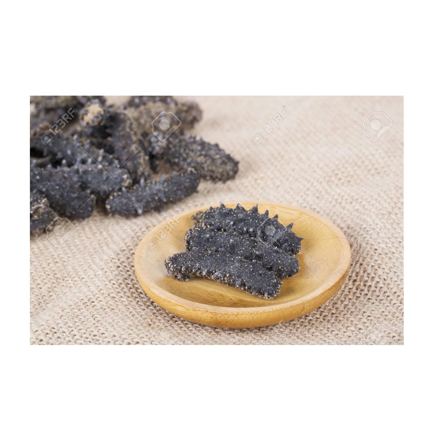 NATURAL DIFFERENT SIZE DRIED SEA CUCUMBER DRIED BLACK STICHOPUS JAPONICUS FROM VIETNAM