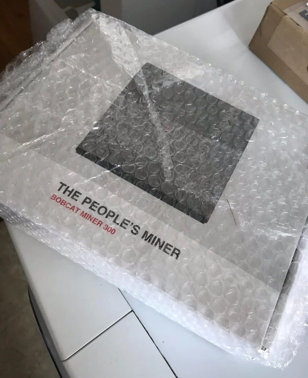 Bulk Sales  For  Bobcats Miner 300 Helium Hotspot 2021