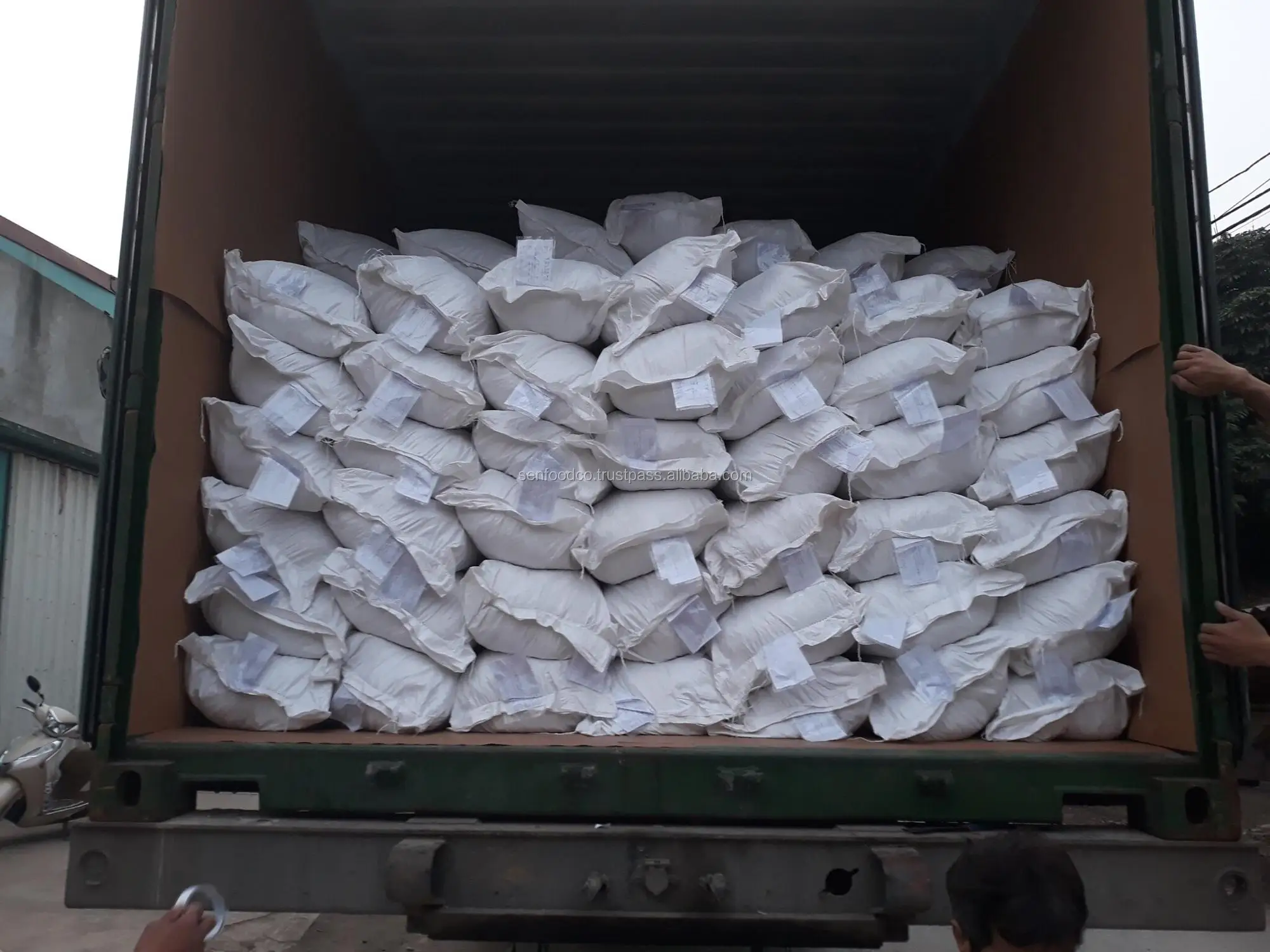 DRIED LOTUS SEEDS  FROM VIETNAM HIGH QUALITY (WHITE AND BLACK LOTUS SEEDS)  whatsapp +84934449569