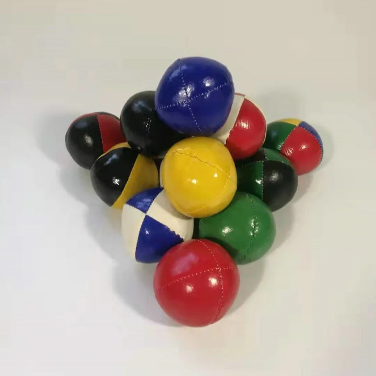 New Design Durable Soft Pu Leather Juggling Ball Custom Colorful Packaged Juggling Balls Set Fun Games For Adults Kids
