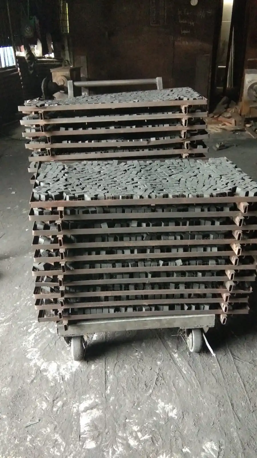 Кокосовый уголь CUBE