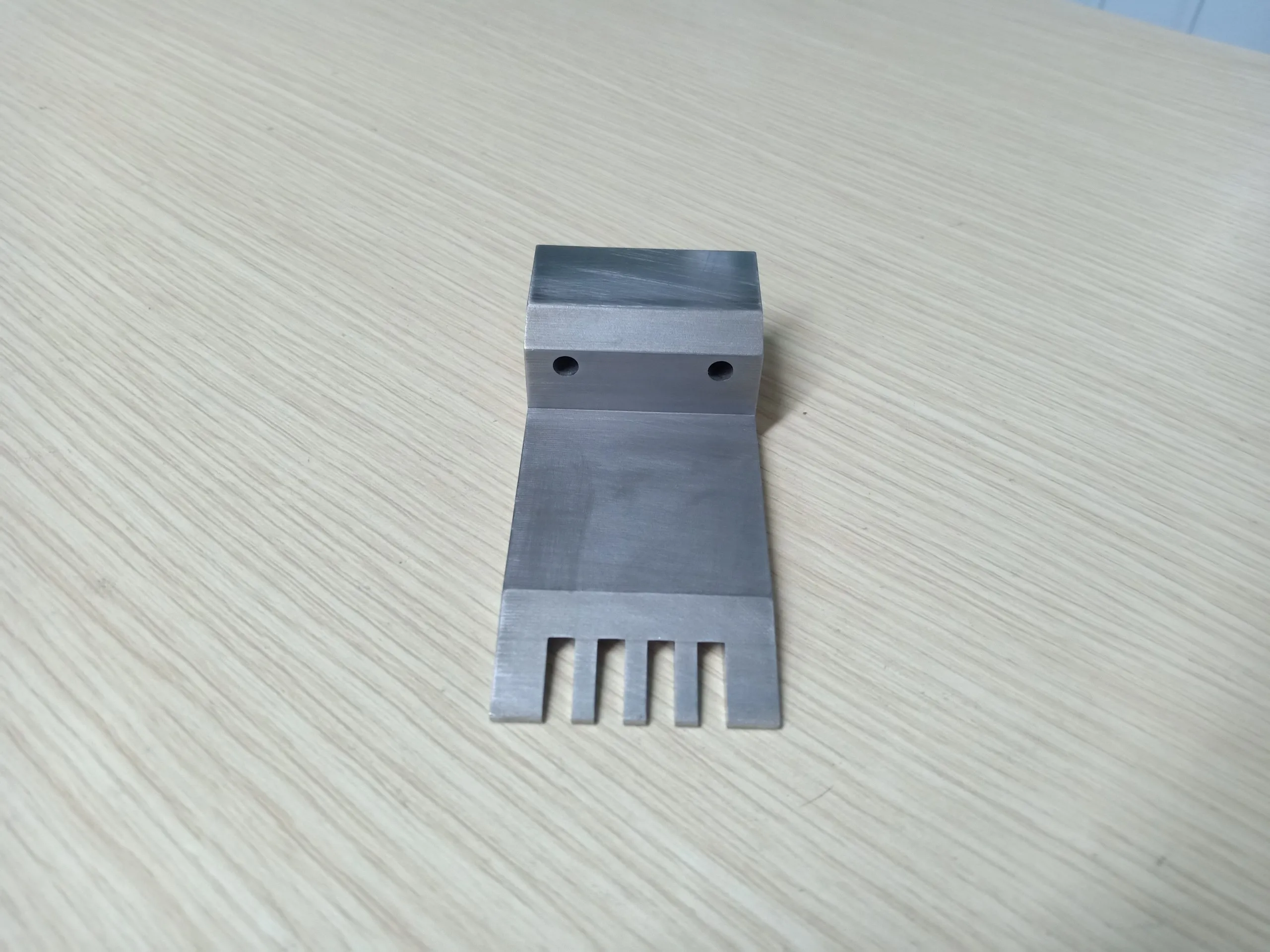 Заводская обработка CNC CENTER точный станок из Вьетнама