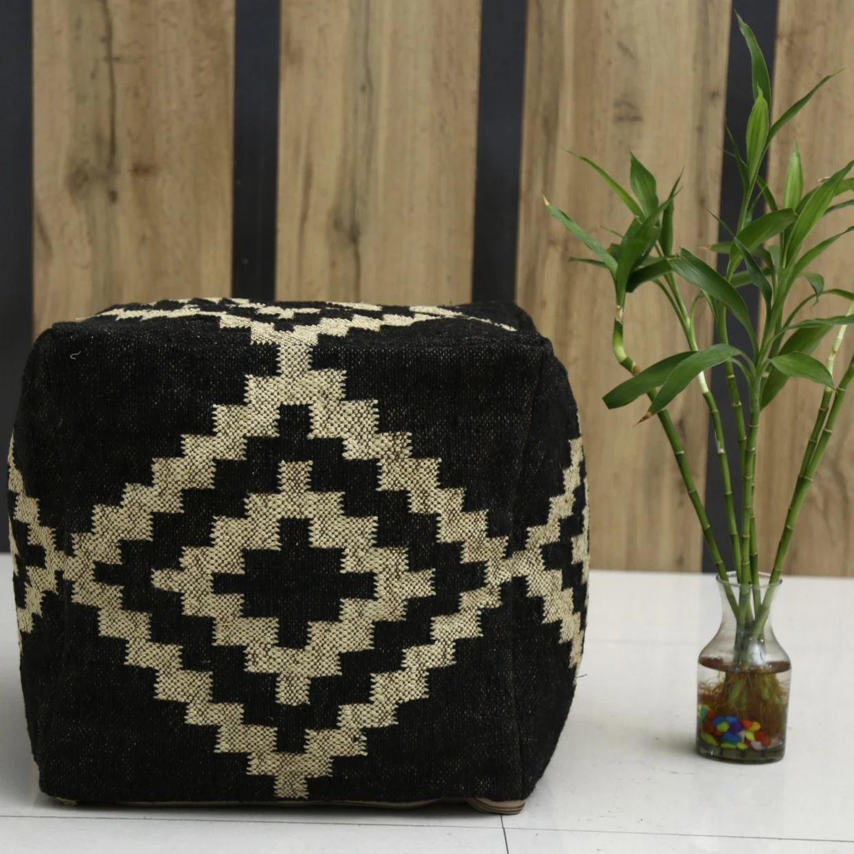 Индийский оттоманский пуф Kilim чехол для пола из джутовой шерсти подушки оптовая продажа пуффа сидячего пуфа ручной работы