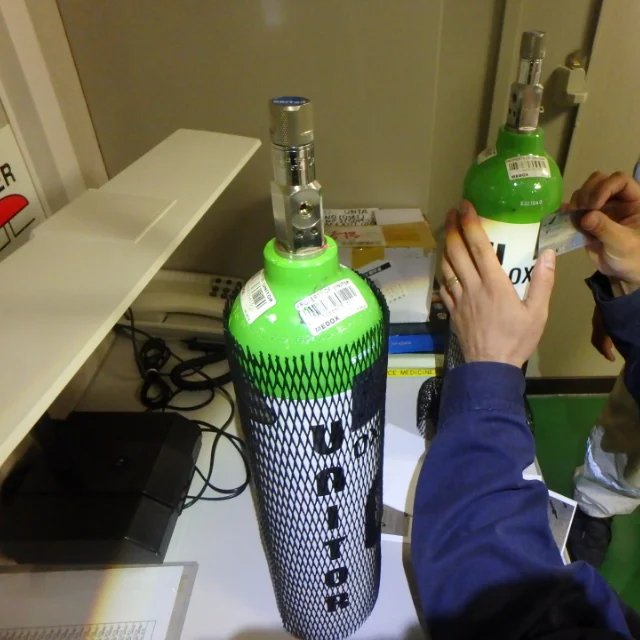 
SCBA Breathing Apparatus Parts Inspection and Maintenance 