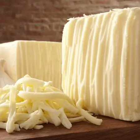 Натуральный сыр Mozzarella аналоговый для ежедневного