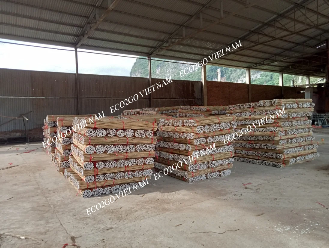 Hot Sale Cheapest Price 2022 Bamboo Stakes / Bamboo Canes/ Bamboo Stake Gardening Tonkin High Quality Made in Vietnam