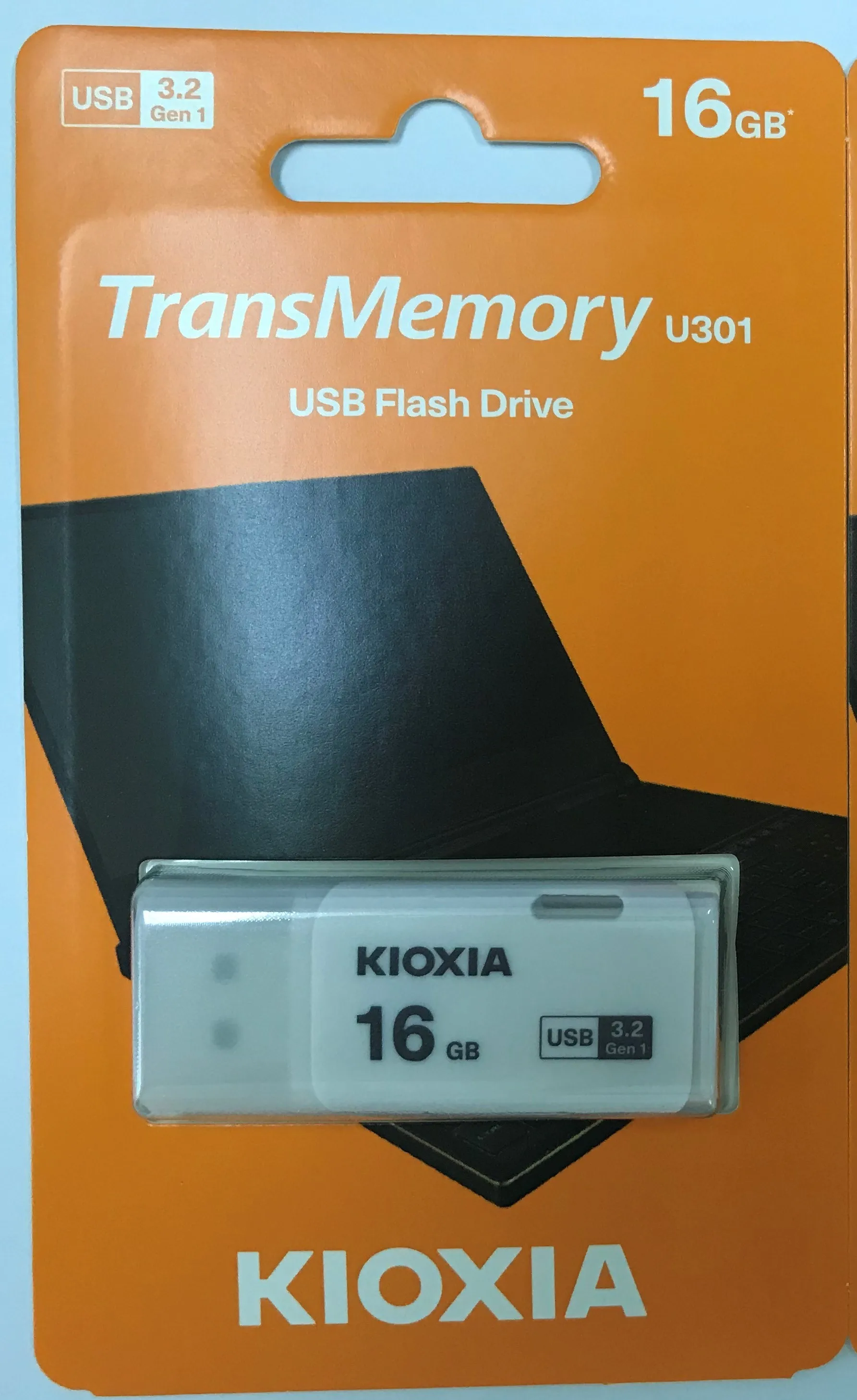 Kioxia U301 USB 3.2 Flash Drive