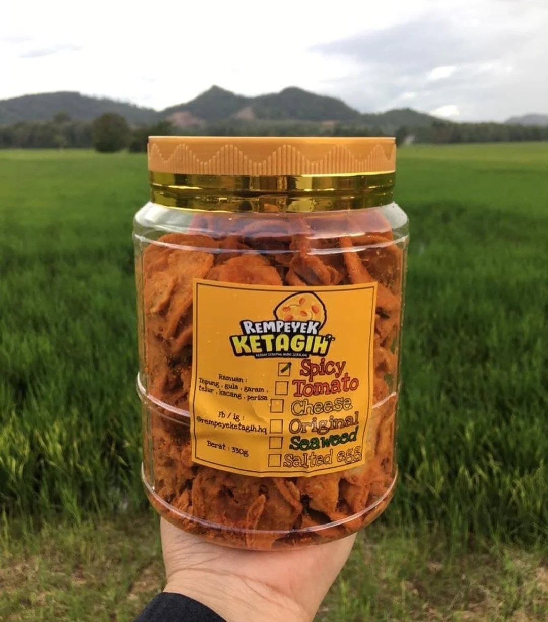 High Quality Yummy and Affordable Crispy Crunchy Golden Salted Egg Spicy Flavor 500g Made in Malaysia