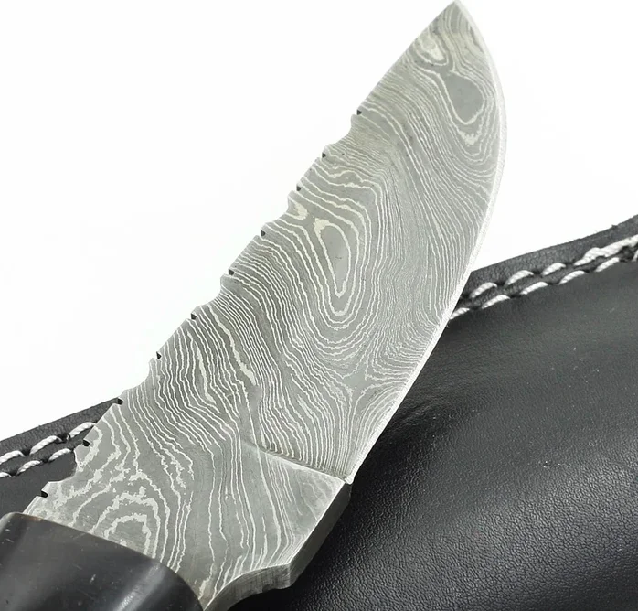 CUSTOM HANDMADE DAMASCUS STEEL HUNTING KNIFE (LEATHER SHEATH INCLUDED) | HUNTING KNIFE | DAMASCUS STEEL
