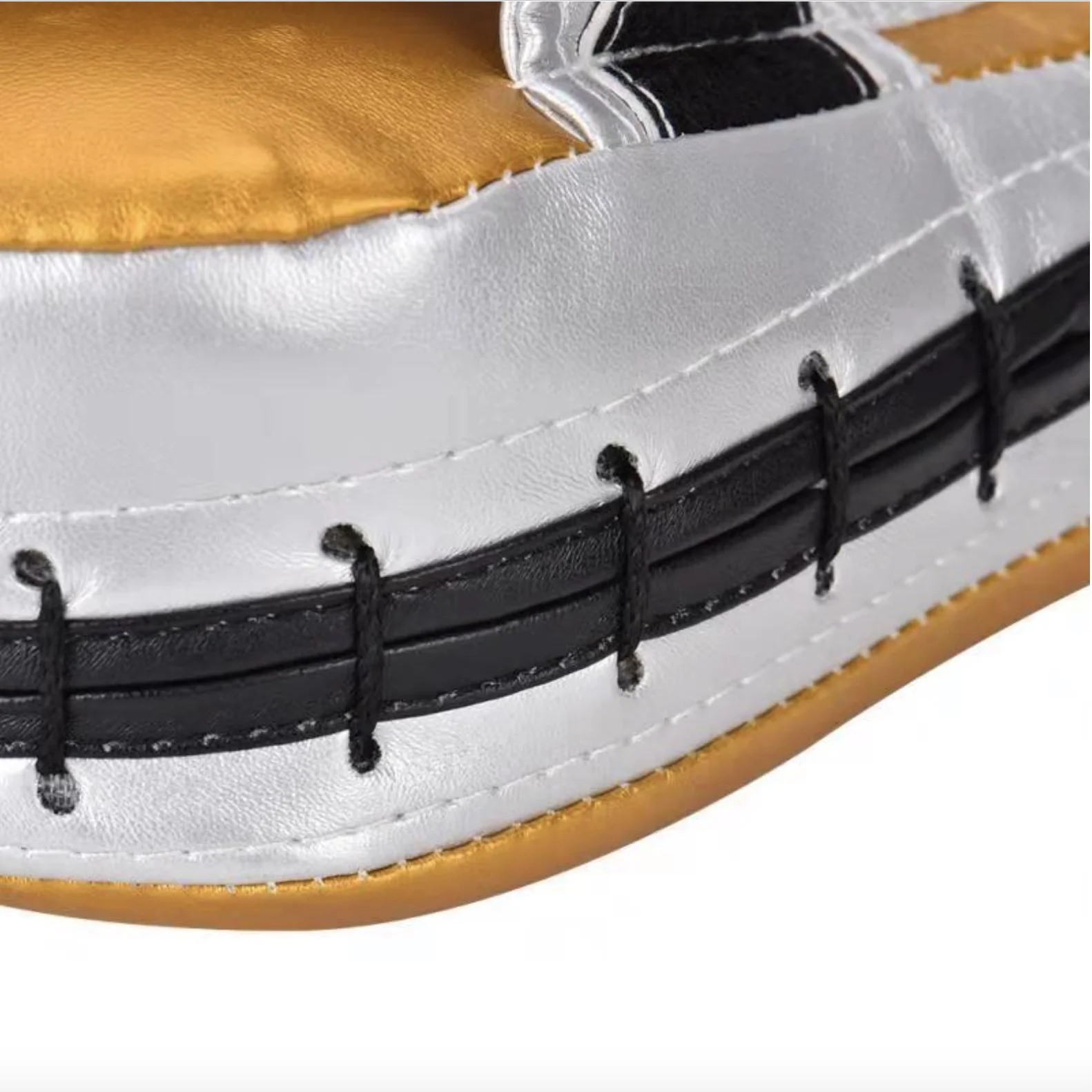  Изогнутые перчатки фокусные подушки боксерское снаряжение Муай Тай MMA тренировочная боксерская Варежка