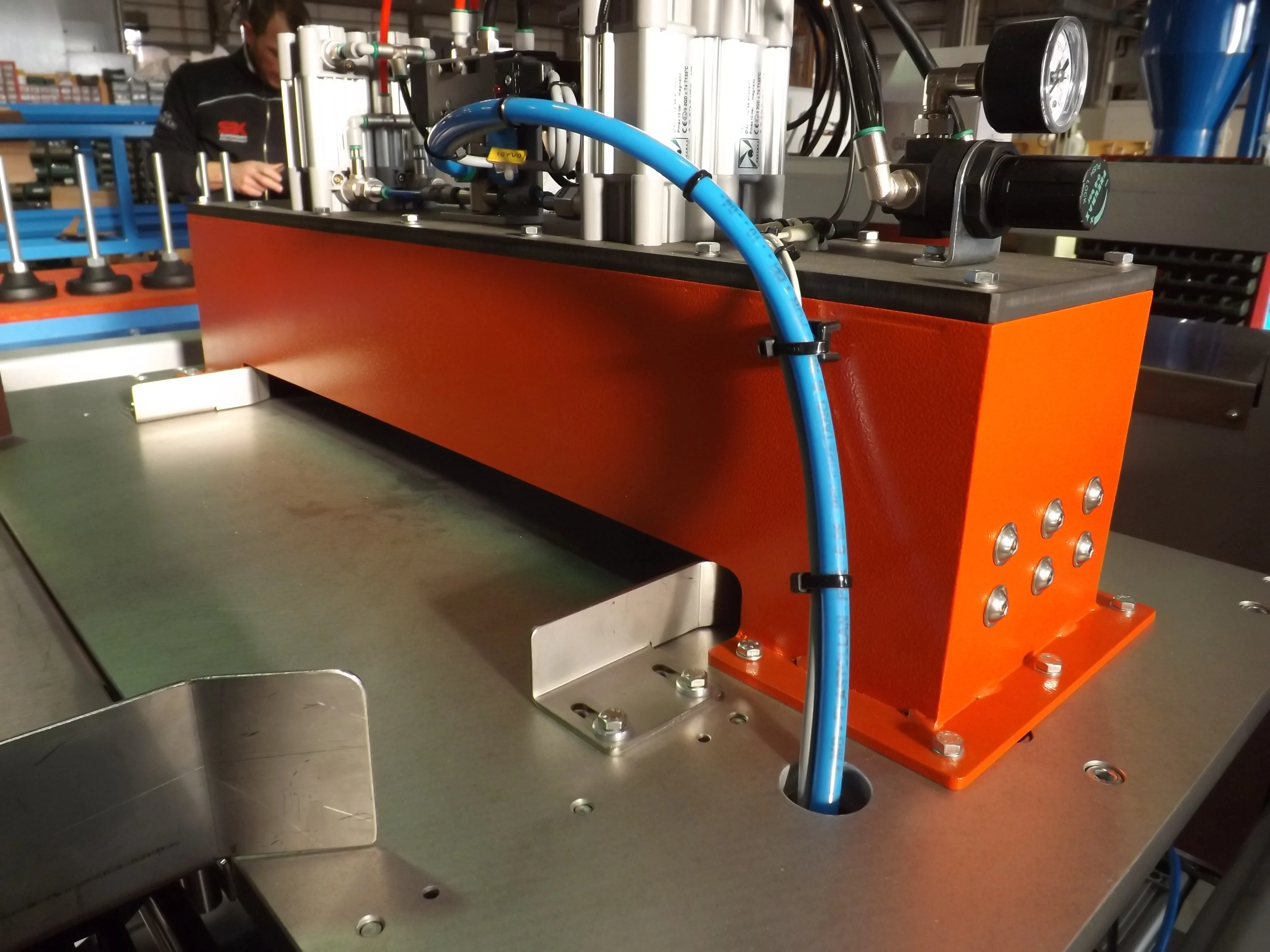 High-productivity Italian Automatic In line Cutting saw type TG. VS 750 for plastic profiles industry