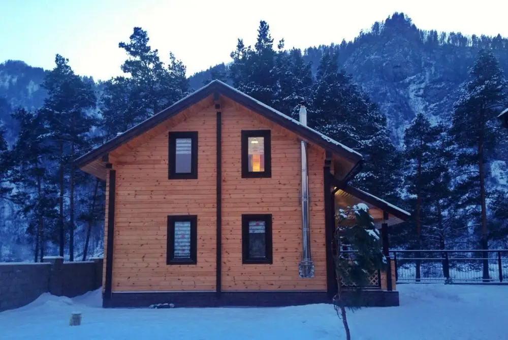 
GLUED LAMINATED TIMBER HOUSES FROM THE MANUFACTURER 