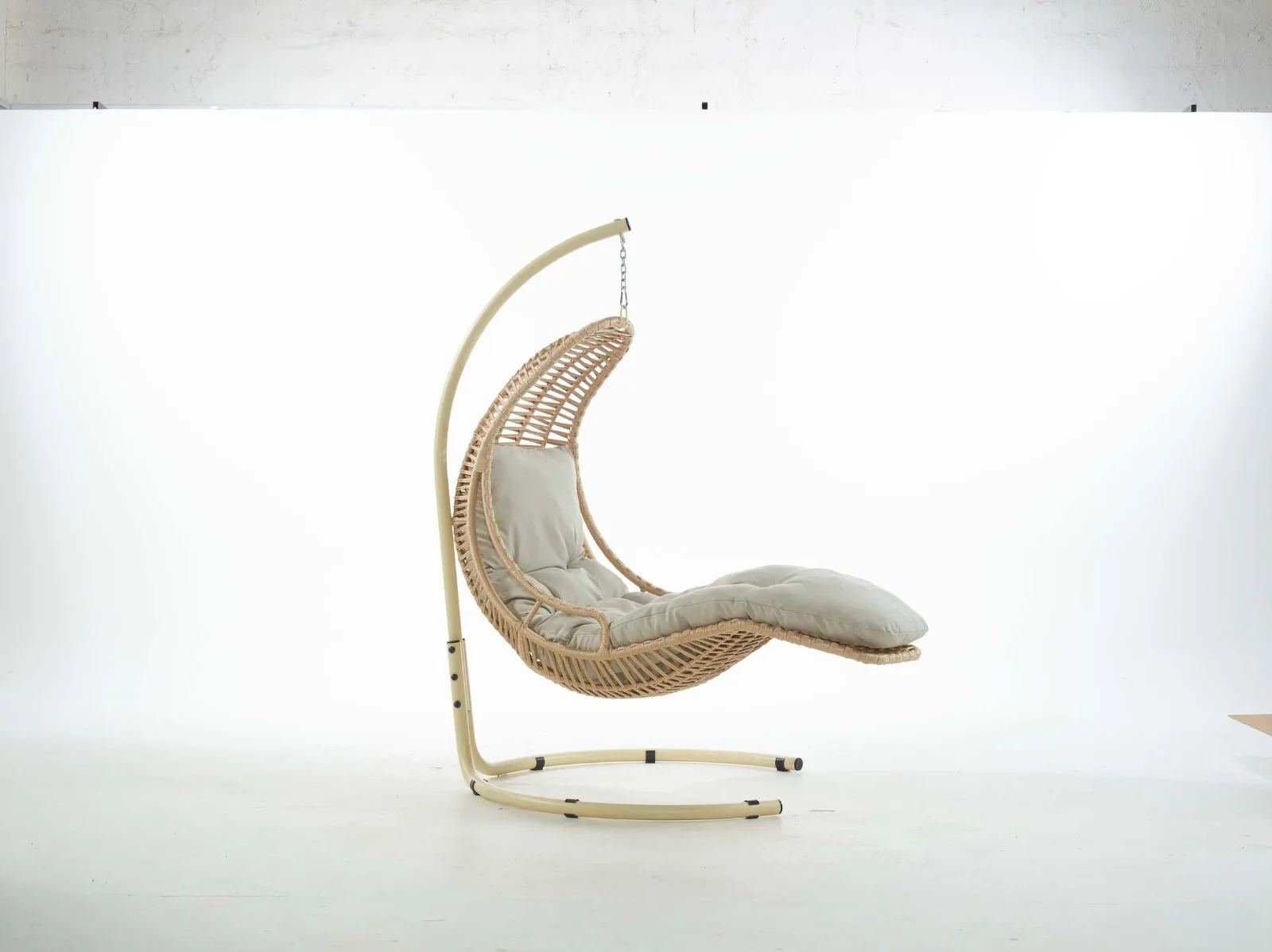 Garden Patio Hammoch Chair 2021 Best Selling European Swing Chair Garden Leisure Furniture Outdoor Furniture Metal