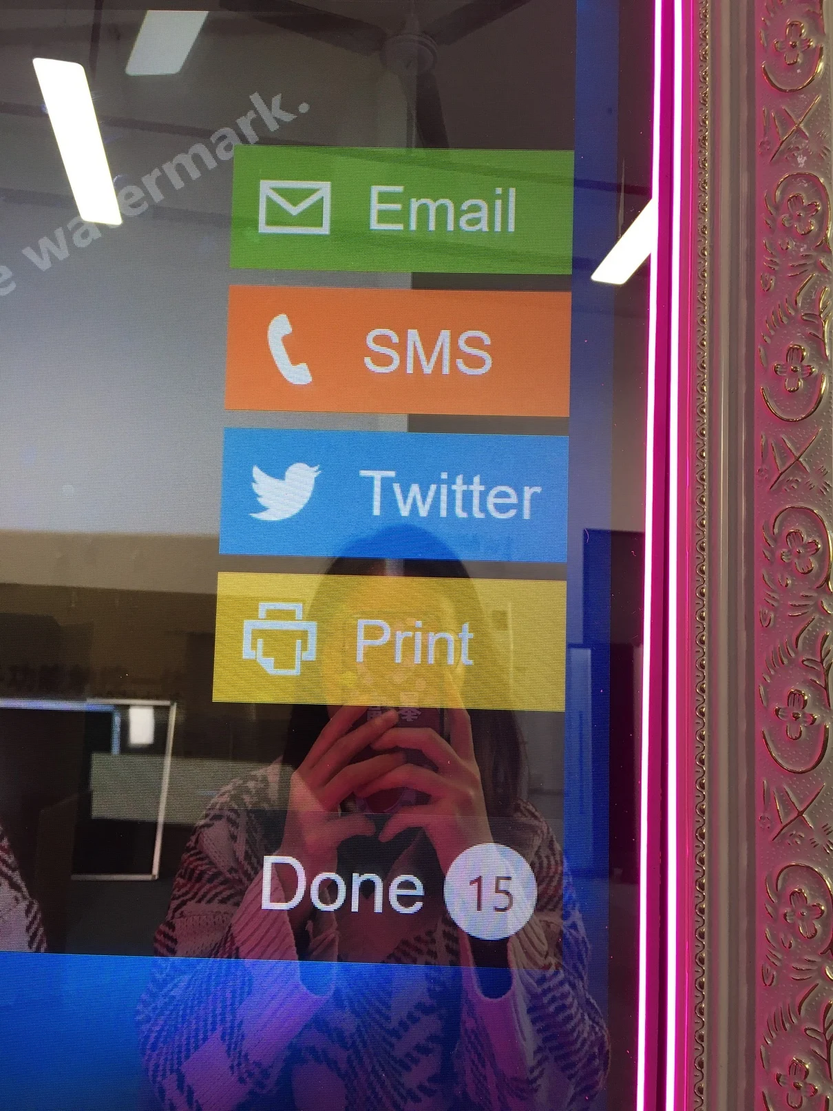  wholesale wedding protable Props Selfie Magic Miroir photobooth Kiosk Machine Mirror Photo Booth For