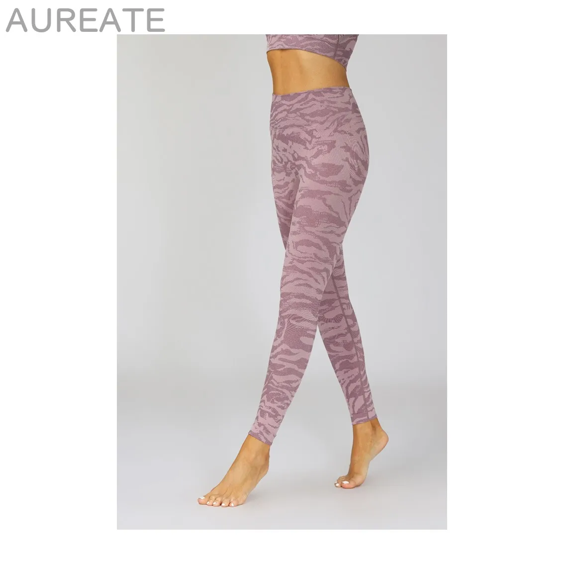 Бесшовные леггинсы для подтяжки ягодиц